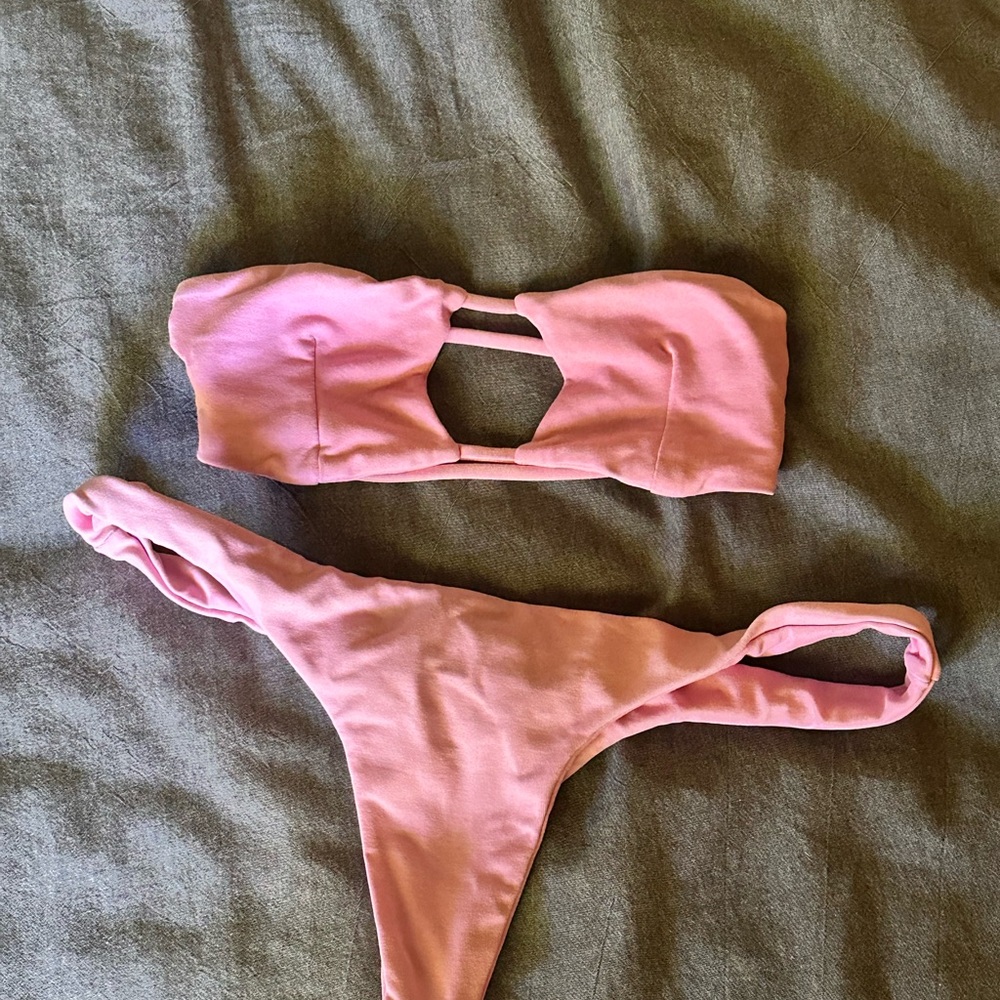 Indah Light Pink Bikini Set